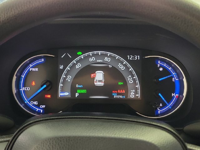 Used 2024 Toyota RAV4 LE AWD/4WD image 28