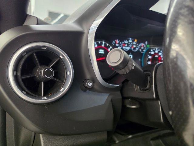 Used 2017 Chevrolet Camaro SS RWD image 11