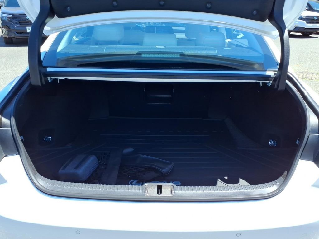 Used 2023 Lexus ES 350 w/ Premium Package FWD image 19