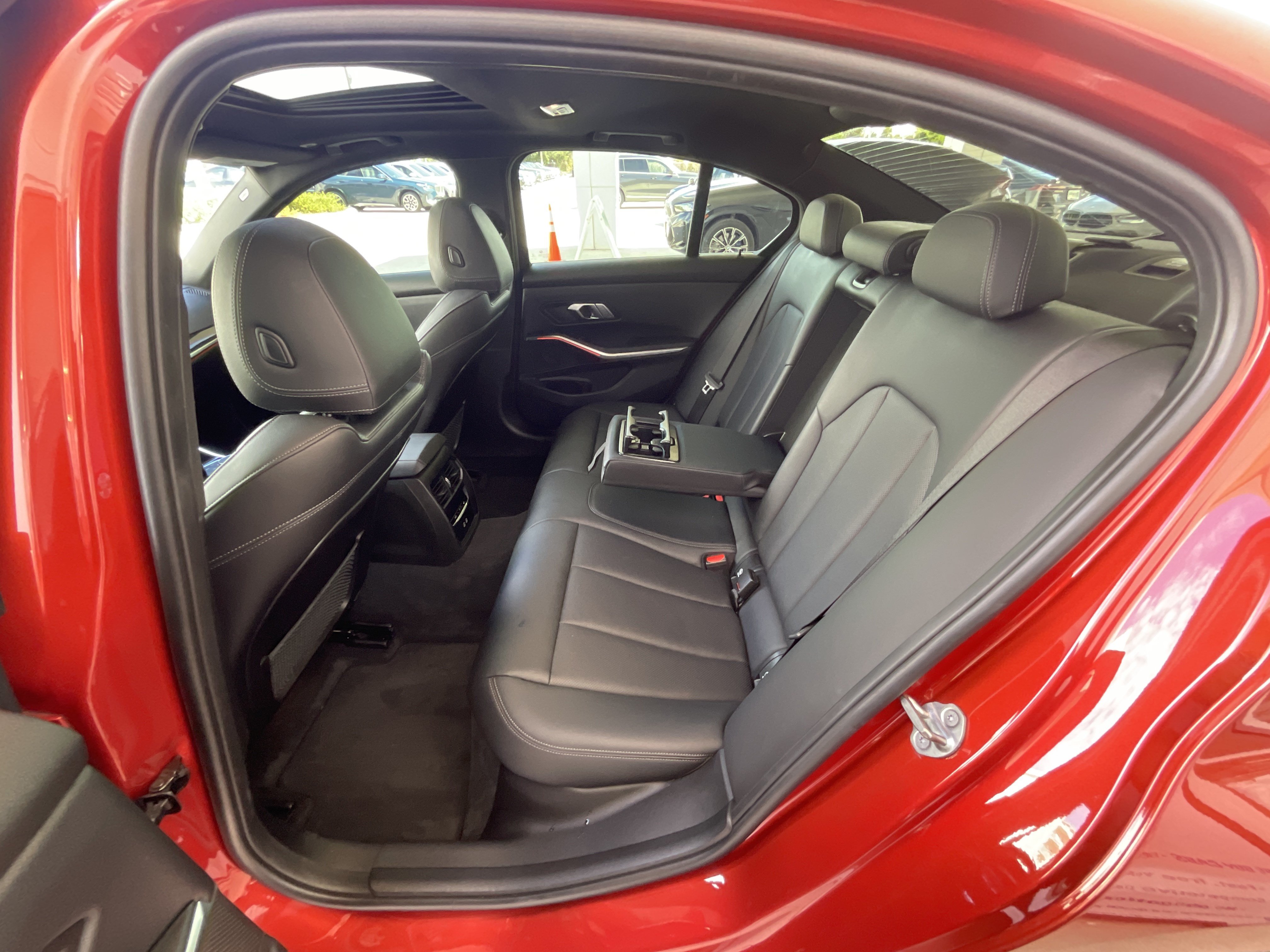 Used 2022 BMW 330i Sedan w/ Premium Package RWD image 27