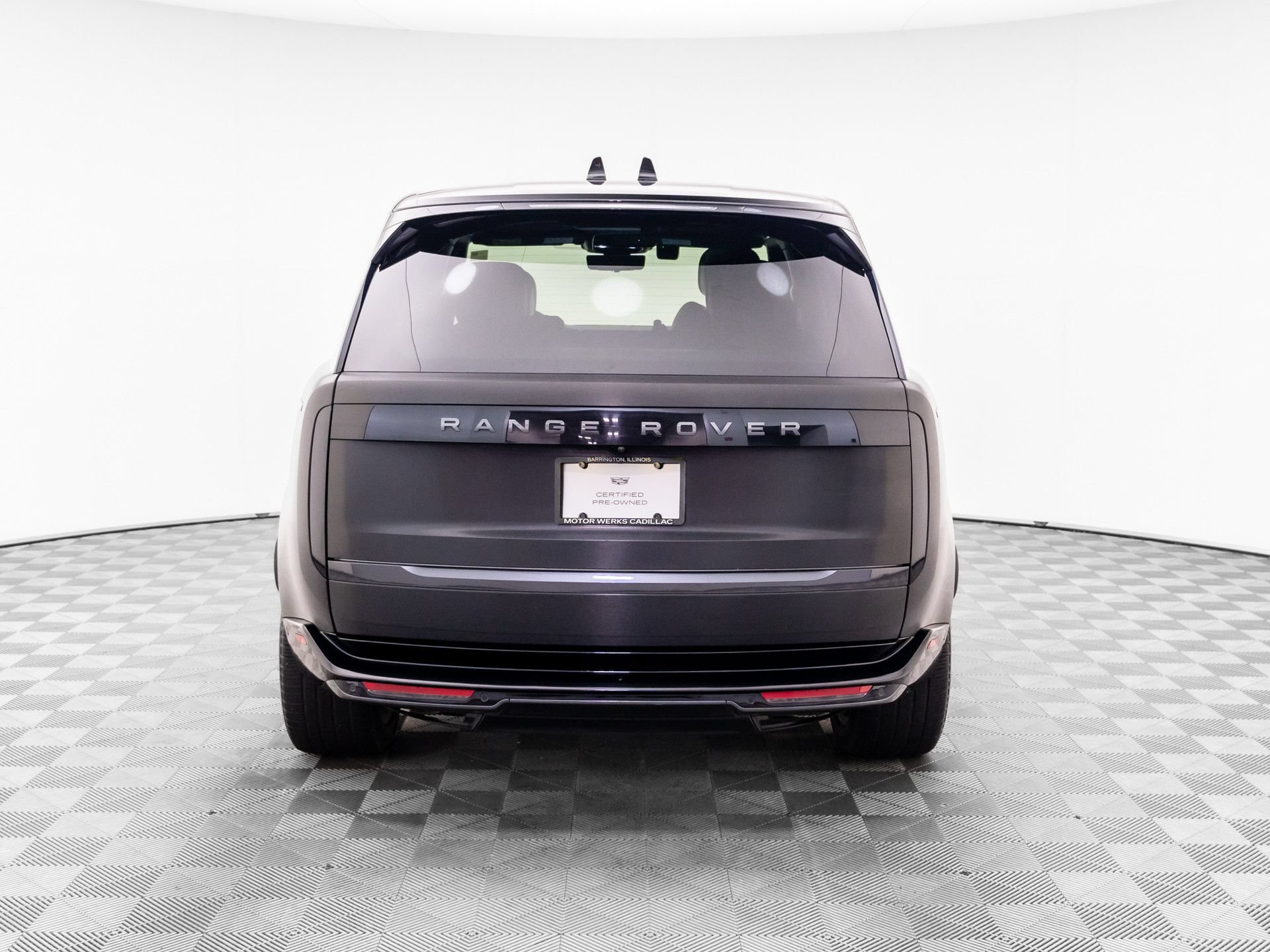 Used 2023 Land Rover Range Rover Autobiography AWD/4WD image 4