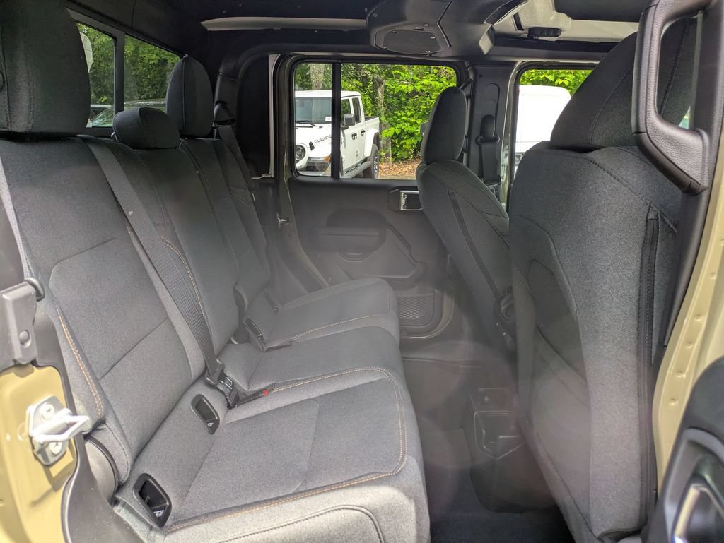 New 2026 Jeep Gladiator Sport AWD/4WD image 26