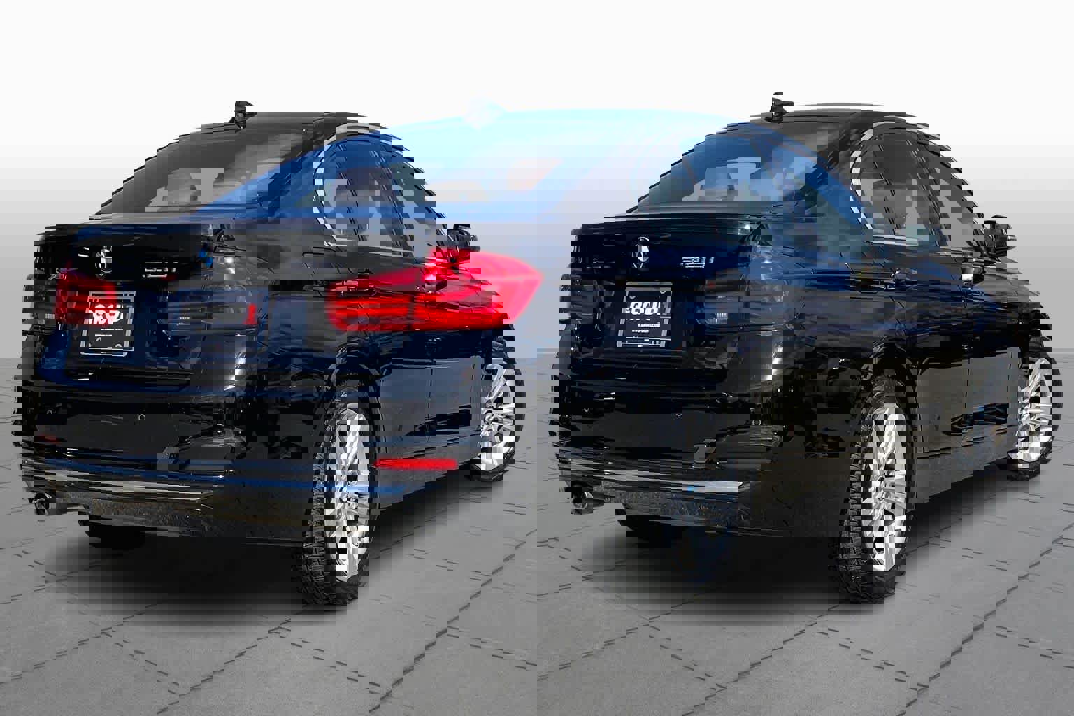 Used 2016 BMW 328i xDrive Sedan image 12