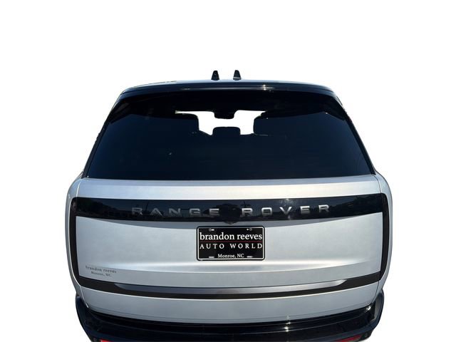 Used 2025 Land Rover Range Rover SE image 28