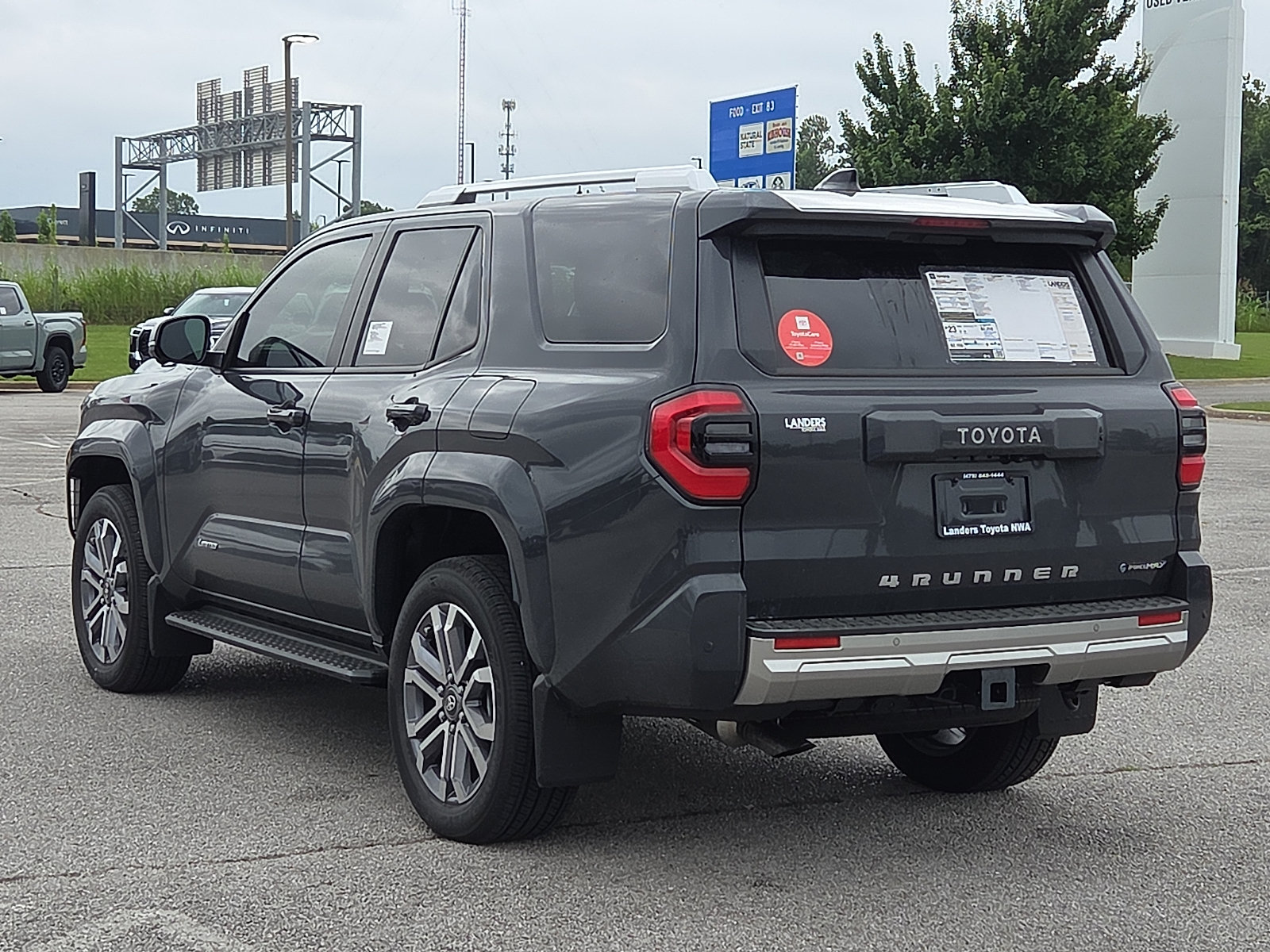 New 2026 Toyota 4Runner Limited AWD/4WD image 3