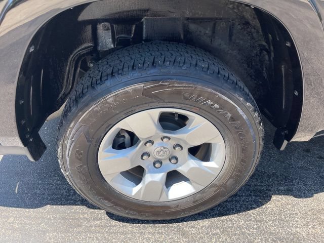 Used 2025 RAM 1500 Big Horn AWD/4WD image 38