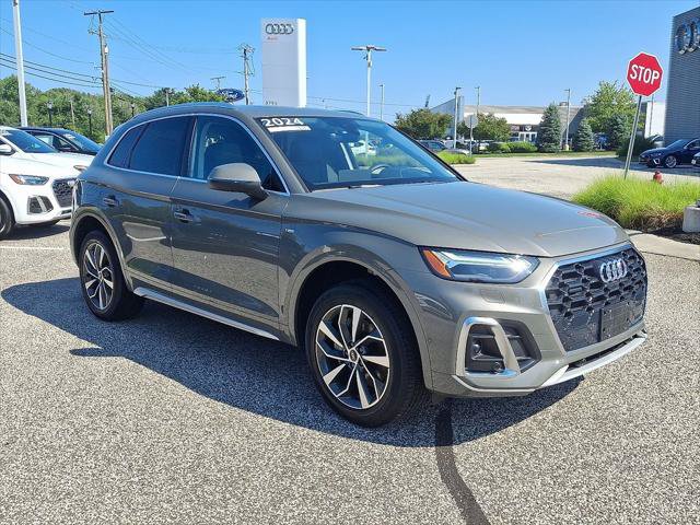 Certified 2024 Audi Q5 2.0T Prestige w/ Prestige Package AWD/4WD image 3