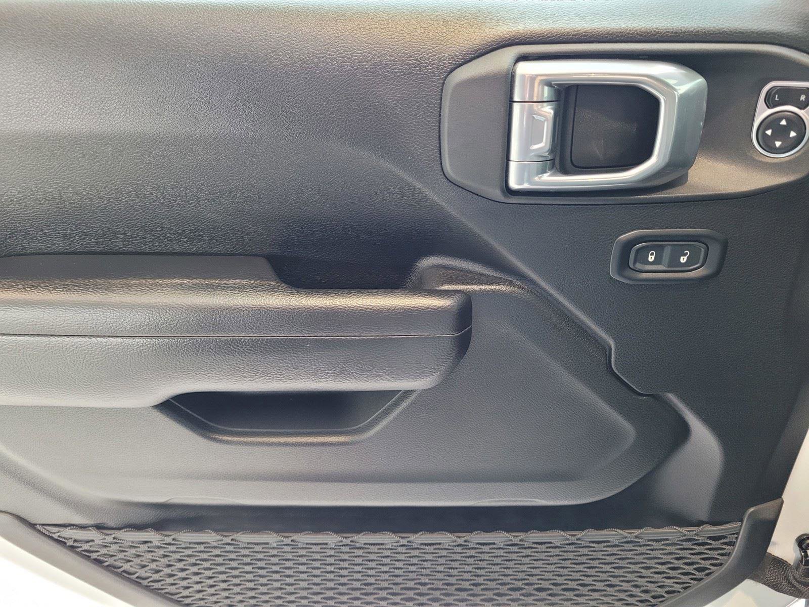 Used 2024 Jeep Wrangler Sport S image 24