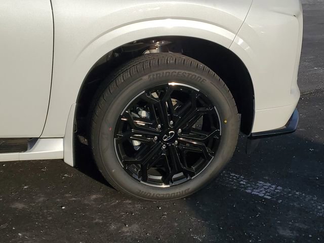 New 2026 INFINITI QX80 4WD w/ Sport Exterior Package image 9