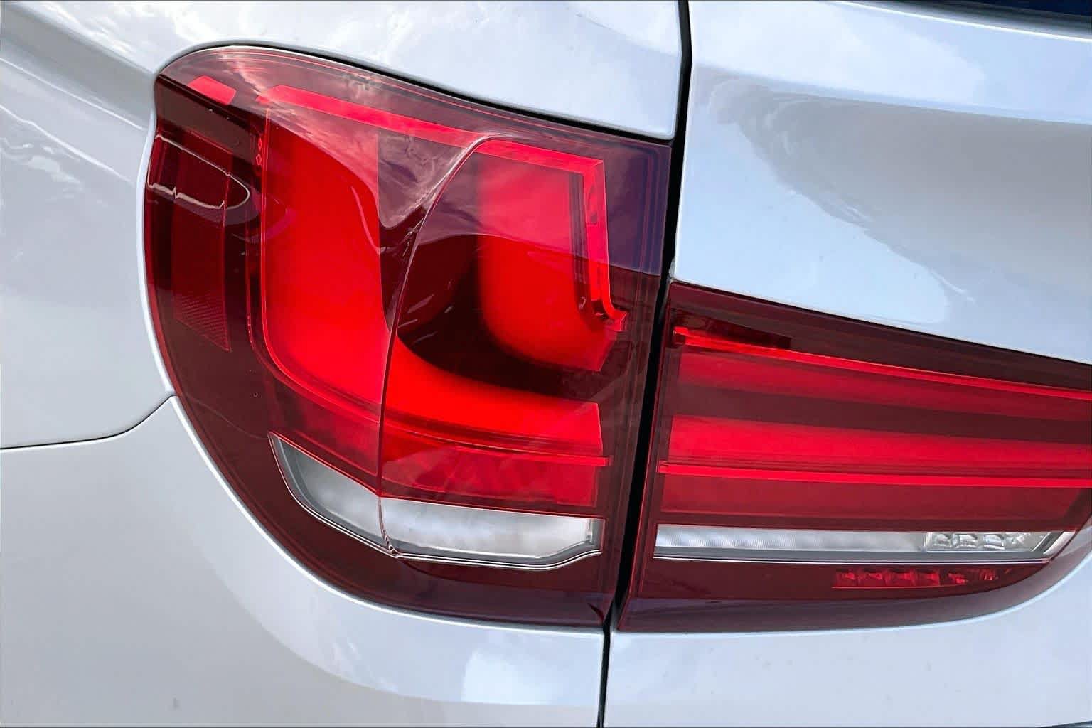 Used 2017 BMW X5 xDrive35i AWD/4WD image 29