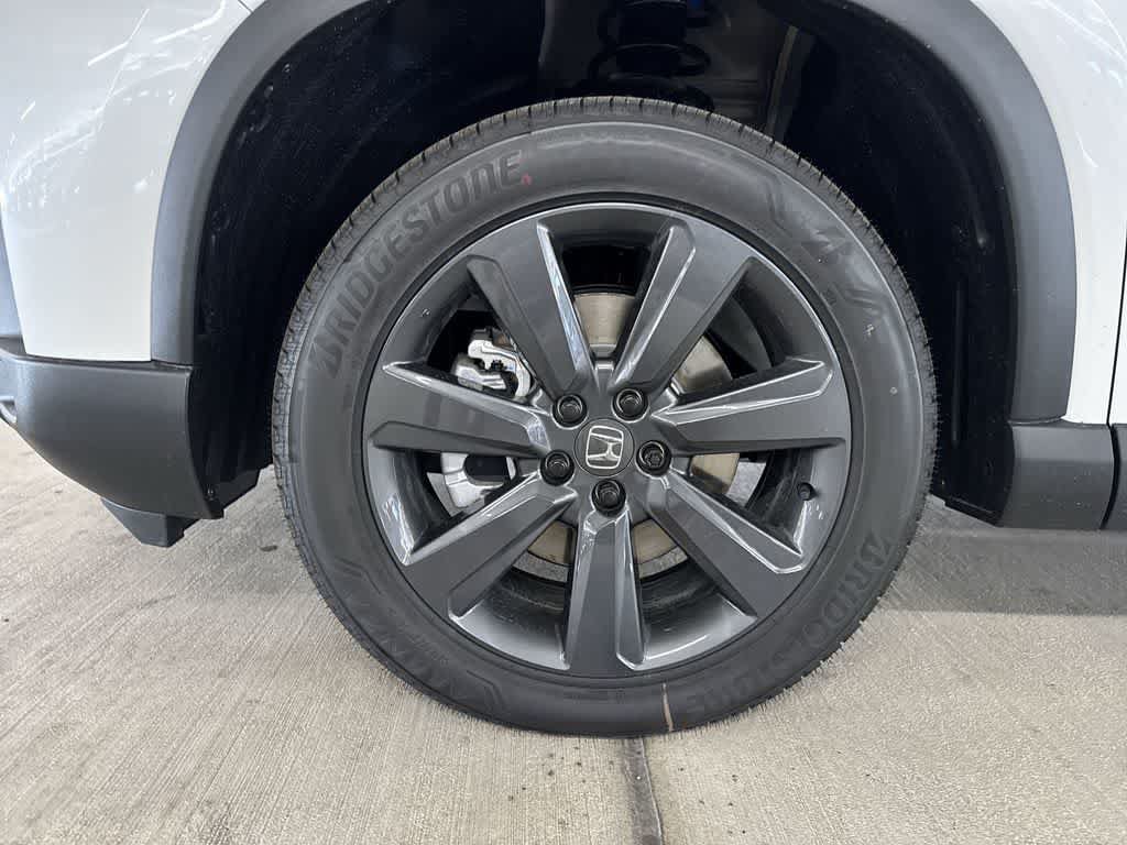 New 2026 Honda Pilot Sport image 10