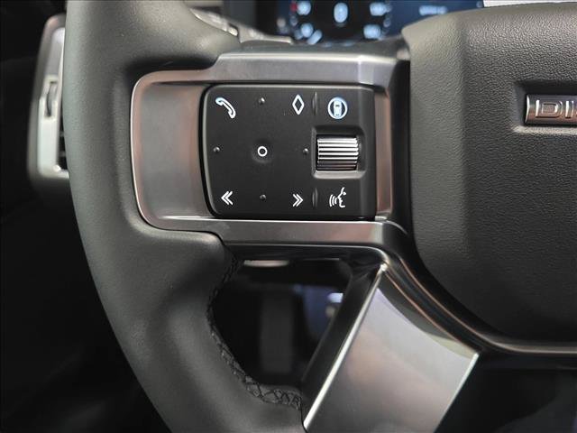 Used 2026 Land Rover Discovery Limited Edition AWD/4WD image 19