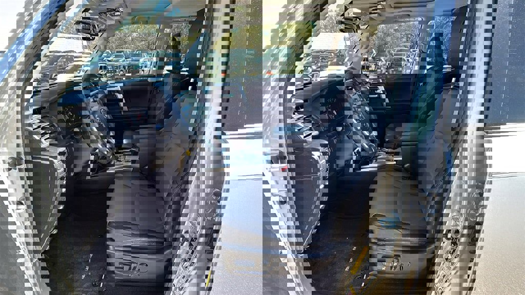 Certified 2019 Toyota 4Runner SR5 Premium image 11