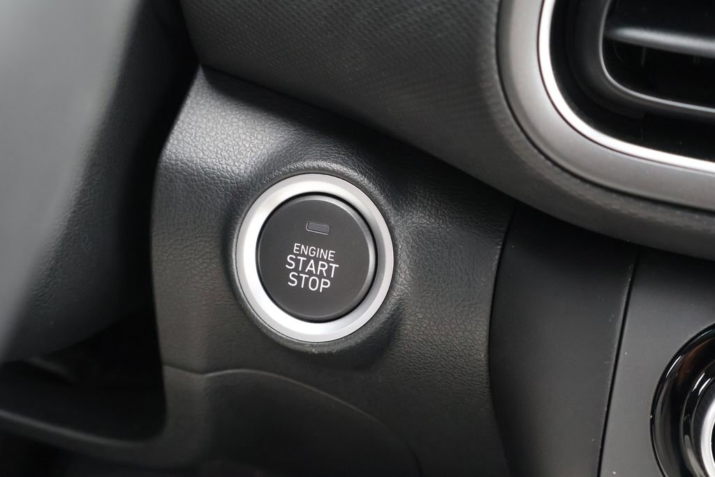 Used 2023 Hyundai Kona Limited w/ Cargo Package FWD image 26