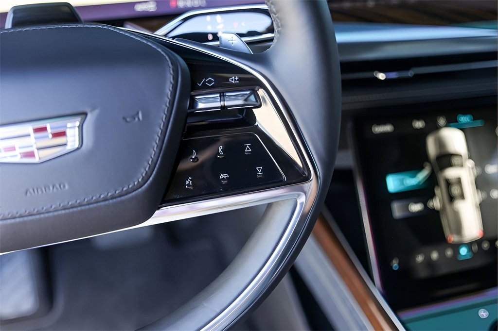 Certified 2025 Cadillac Escalade Sport Platinum w/ LPO, ONYX Package image 13