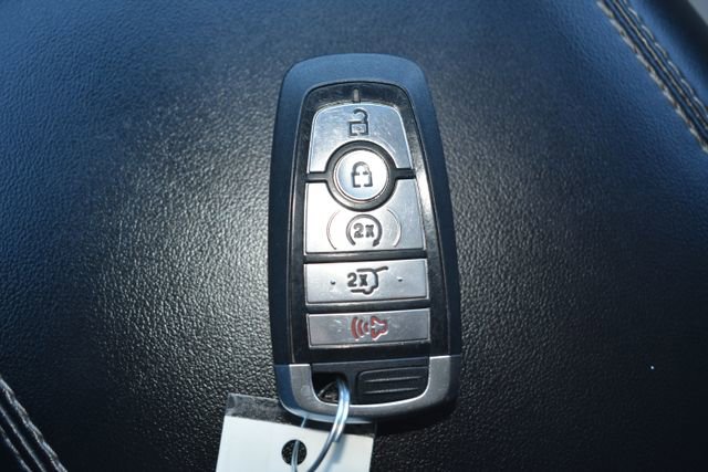 Used 2023 Ford Explorer Limited image 29