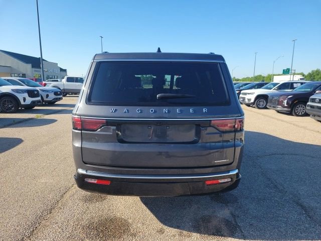 Used 2024 Jeep Wagoneer L Series II RWD image 25