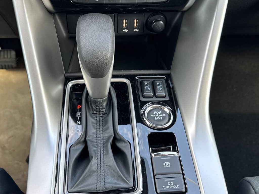 New 2026 Mitsubishi Eclipse Cross SE AWD/4WD image 11
