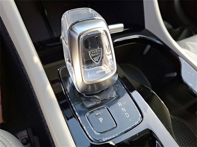 New 2025 Volvo XC40 B5 Plus w/ Protection Package Premier image 14