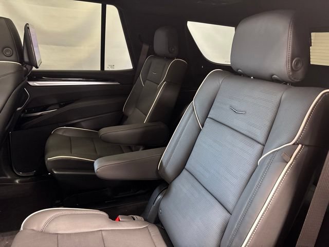 New 2026 Cadillac Escalade Sport w/ Touring Package AWD/4WD image 12