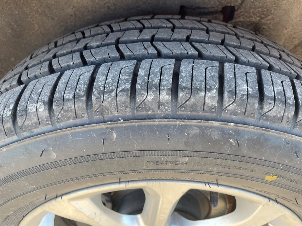 Used 2020 Chevrolet Equinox LT image 10