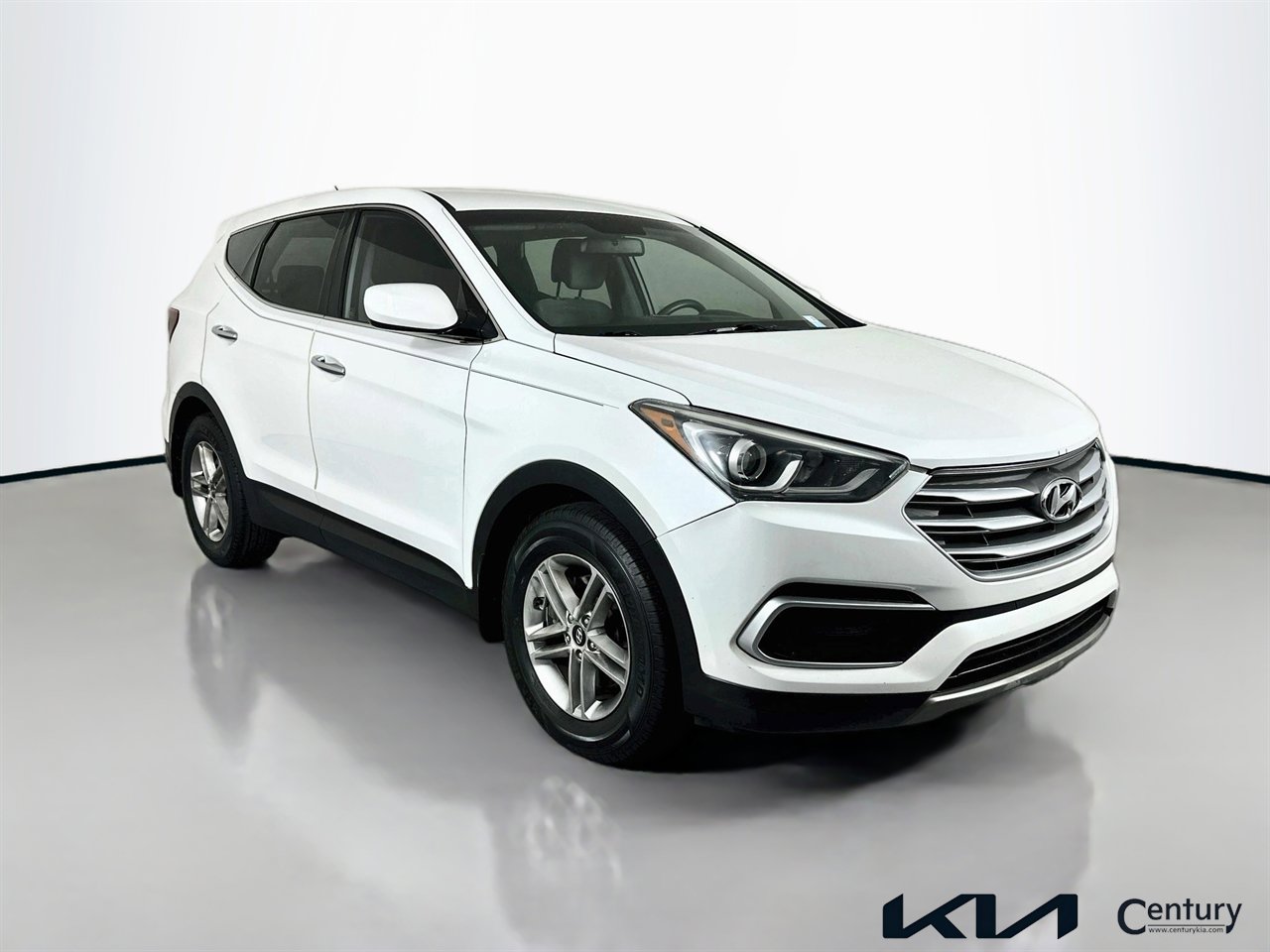 Used 2018 Hyundai Santa Fe Sport w/ Cargo Package FWD image 3