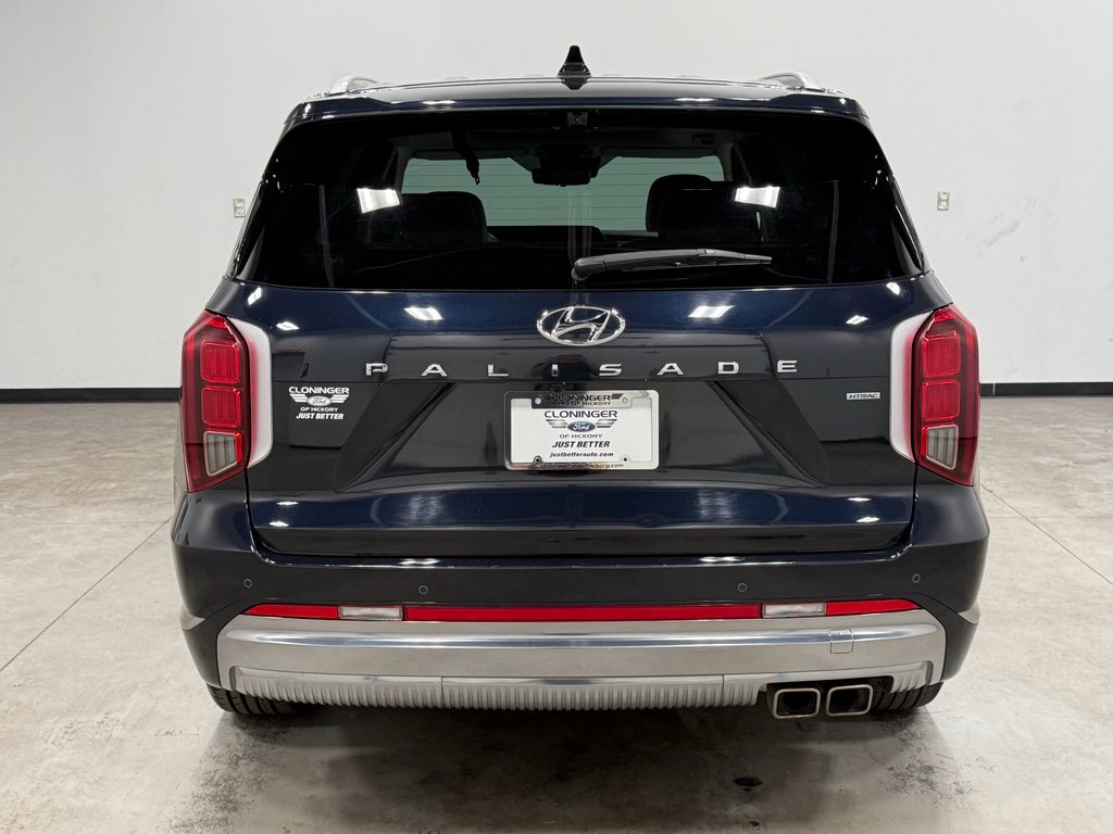 Used 2024 Hyundai Palisade Calligraphy image 7