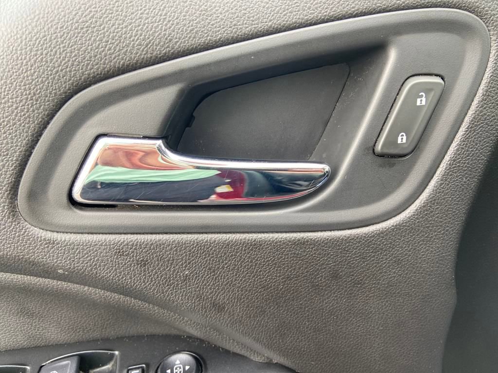 Used 2018 GMC Canyon Denali image 15