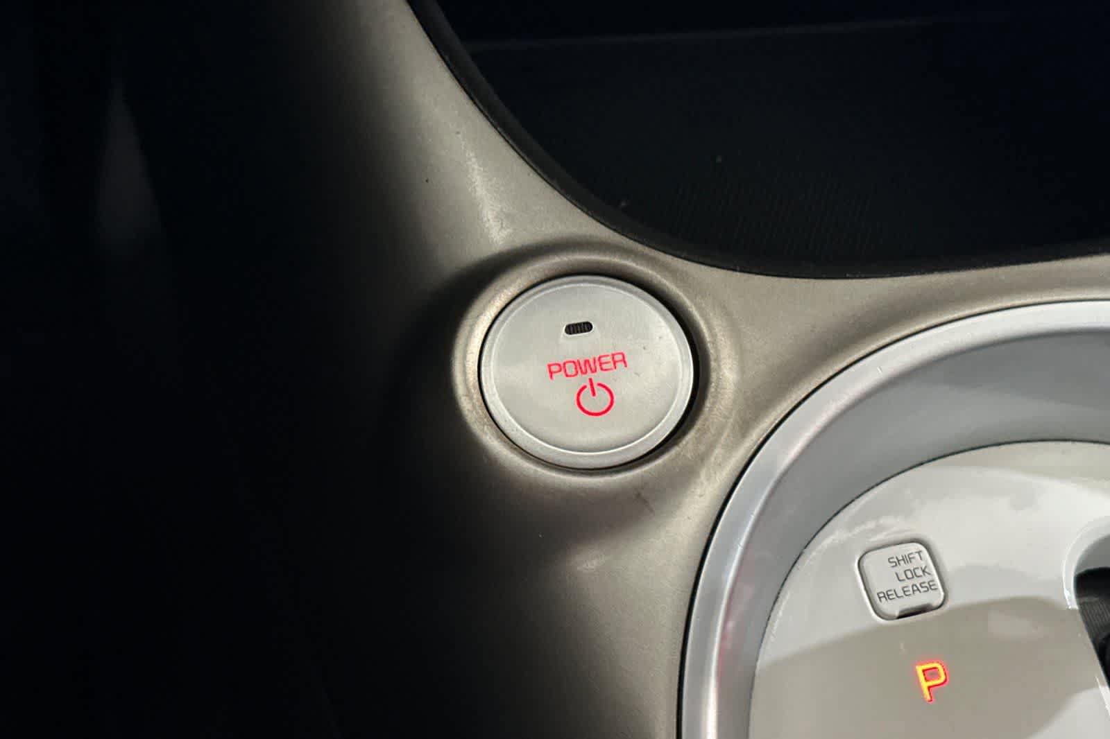 Used 2019 Kia Soul EV + FWD image 27