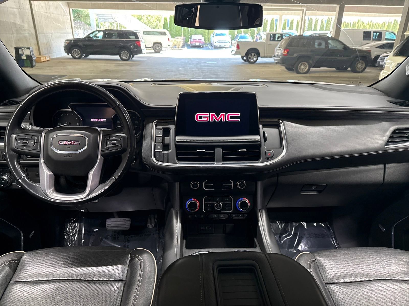 Used 2021 GMC Yukon XL SLT image 22