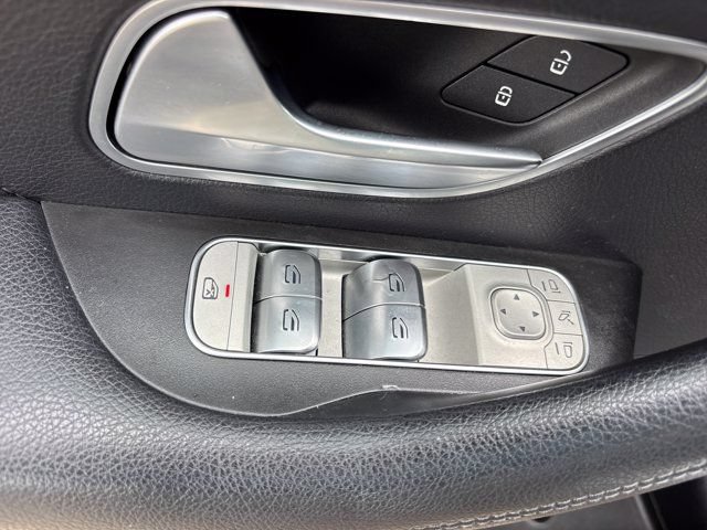 Used 2021 Mercedes-Benz GLE 350 image 22