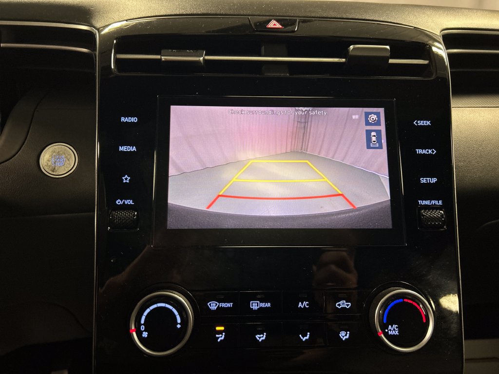 Used 2023 Hyundai Santa Cruz SEL w/ Activity Package AWD/4WD image 16