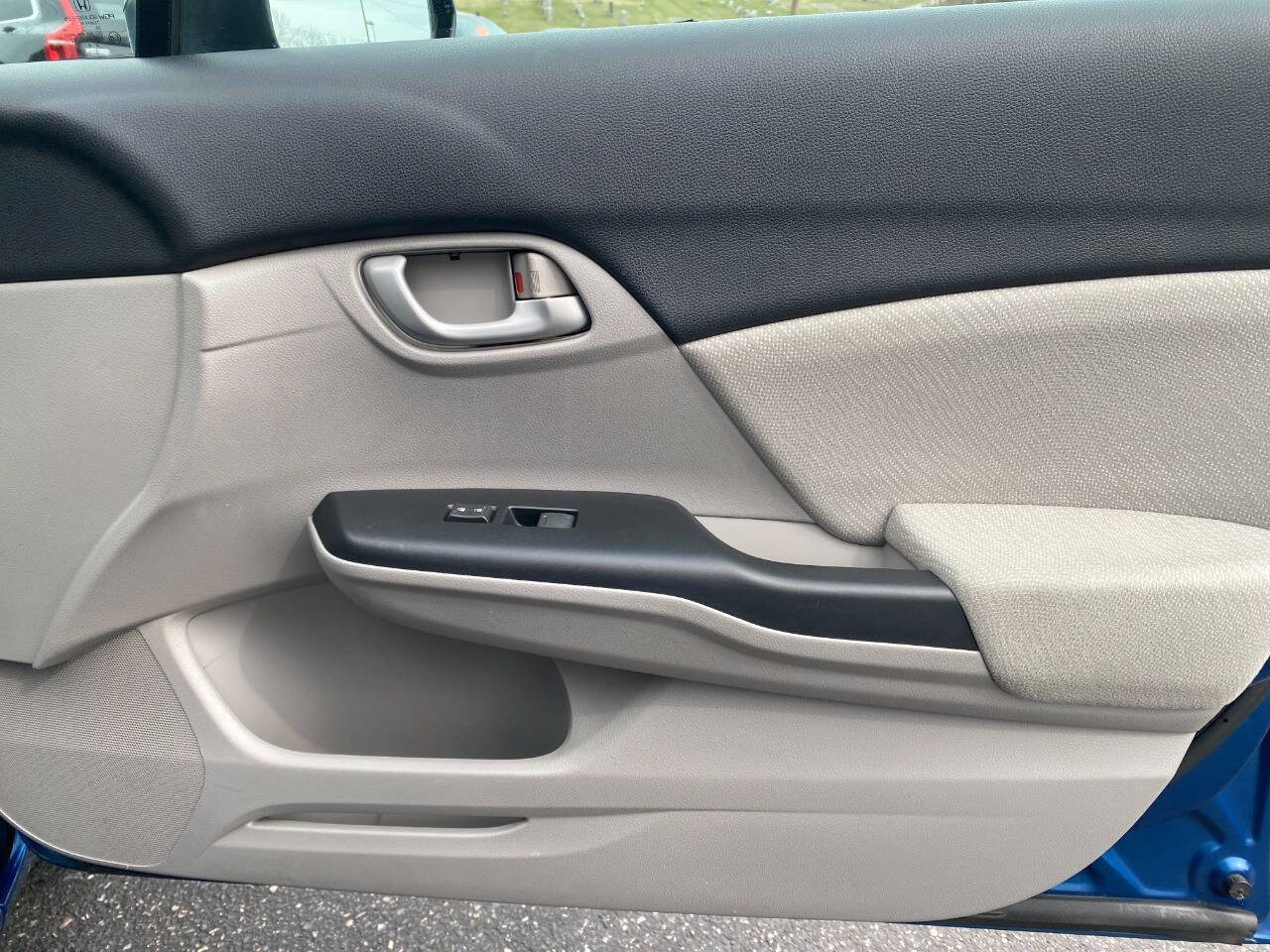 Used 2013 Honda Civic LX image 29