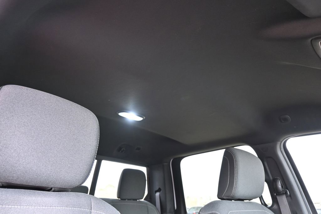 Used 2022 RAM 2500 Tradesman image 25