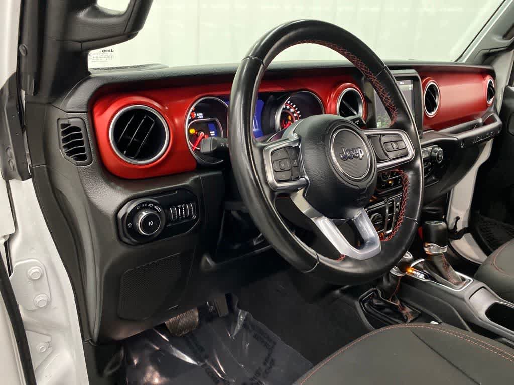 Used 2022 Jeep Wrangler Unlimited Rubicon AWD/4WD image 2