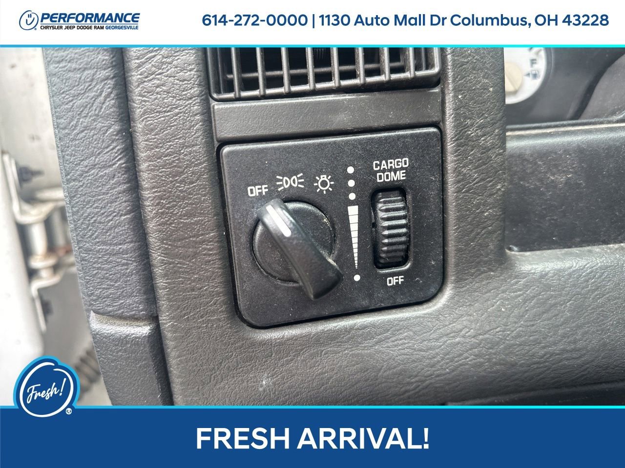 Used 2004 Dodge Ram 1500 Truck ST w/ ST Value Group image 15