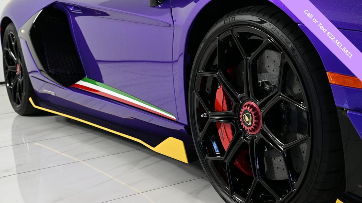Used 2021 Lamborghini Aventador SVJ AWD/4WD image 47