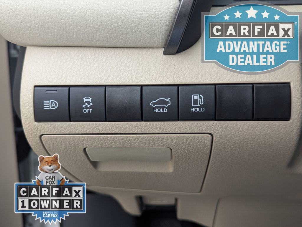 Used 2024 Toyota Camry XLE FWD image 12