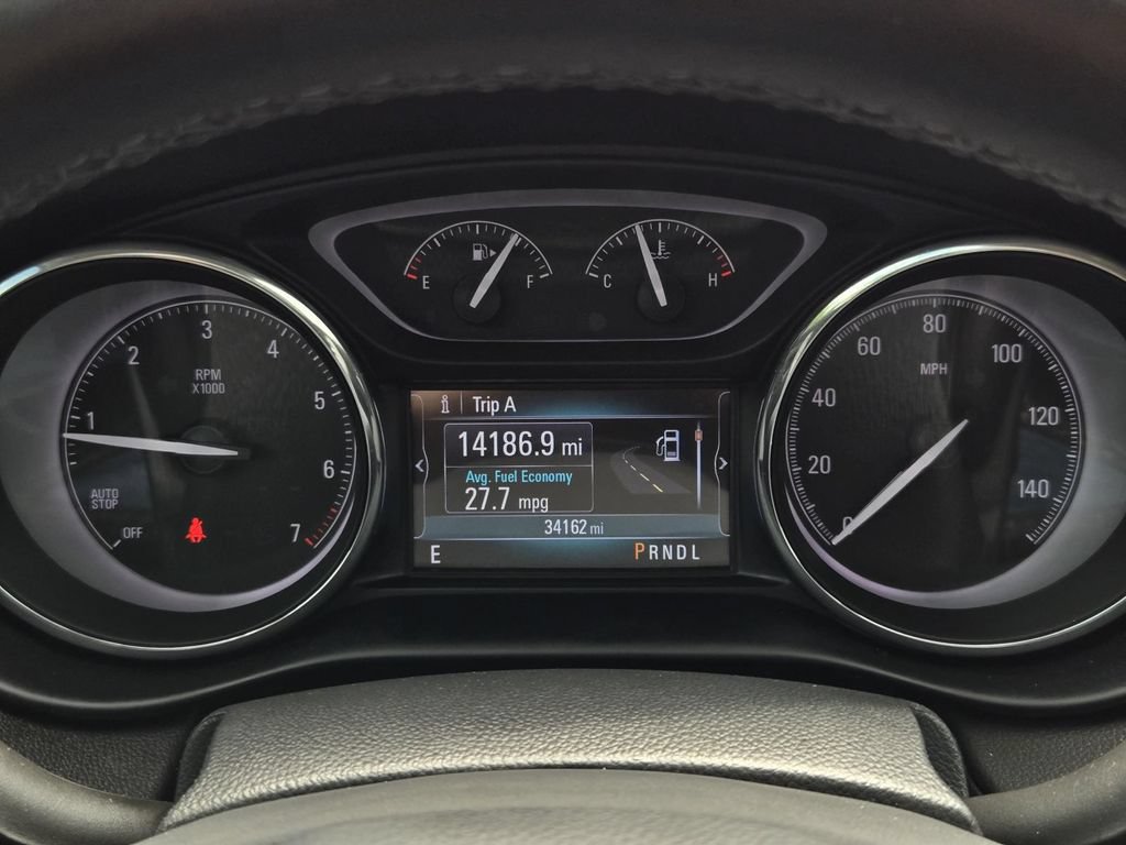 Used 2020 Buick Envision Essence FWD image 27