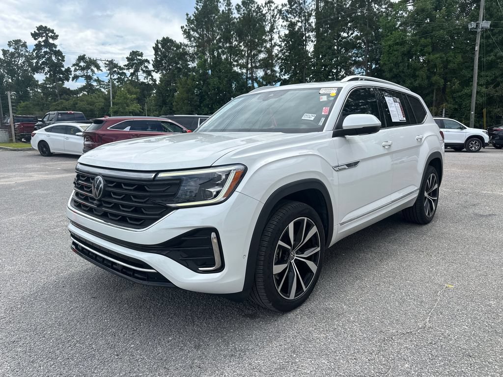 Used 2024 Volkswagen Atlas SEL Premium R-Line AWD/4WD image 4