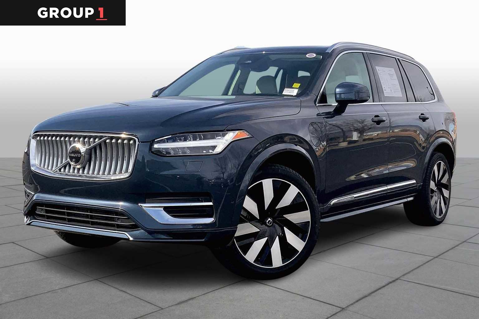 Used 2023 Volvo XC90 T8 Ultimate w/ Lounge Package image 1