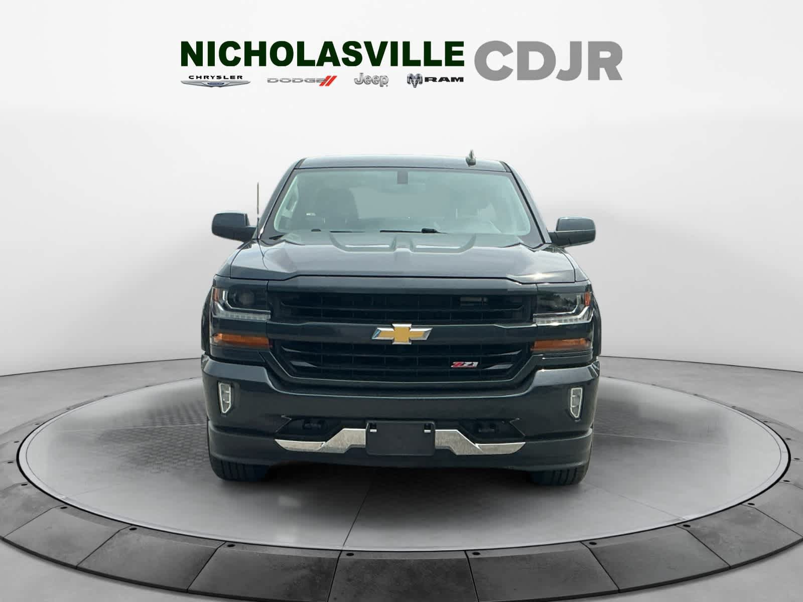 Used 2019 Chevrolet Silverado 1500 LT w/ All Star Edition AWD/4WD image 8
