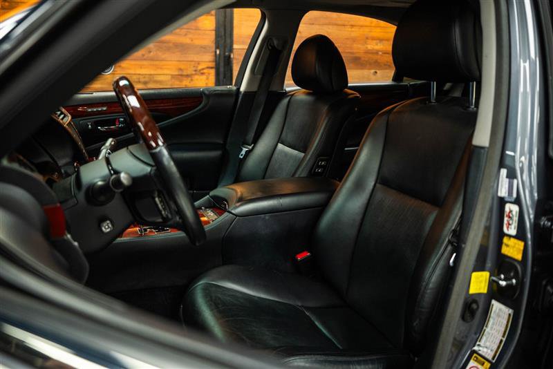 Used 2012 Lexus LS 460 AWD image 10