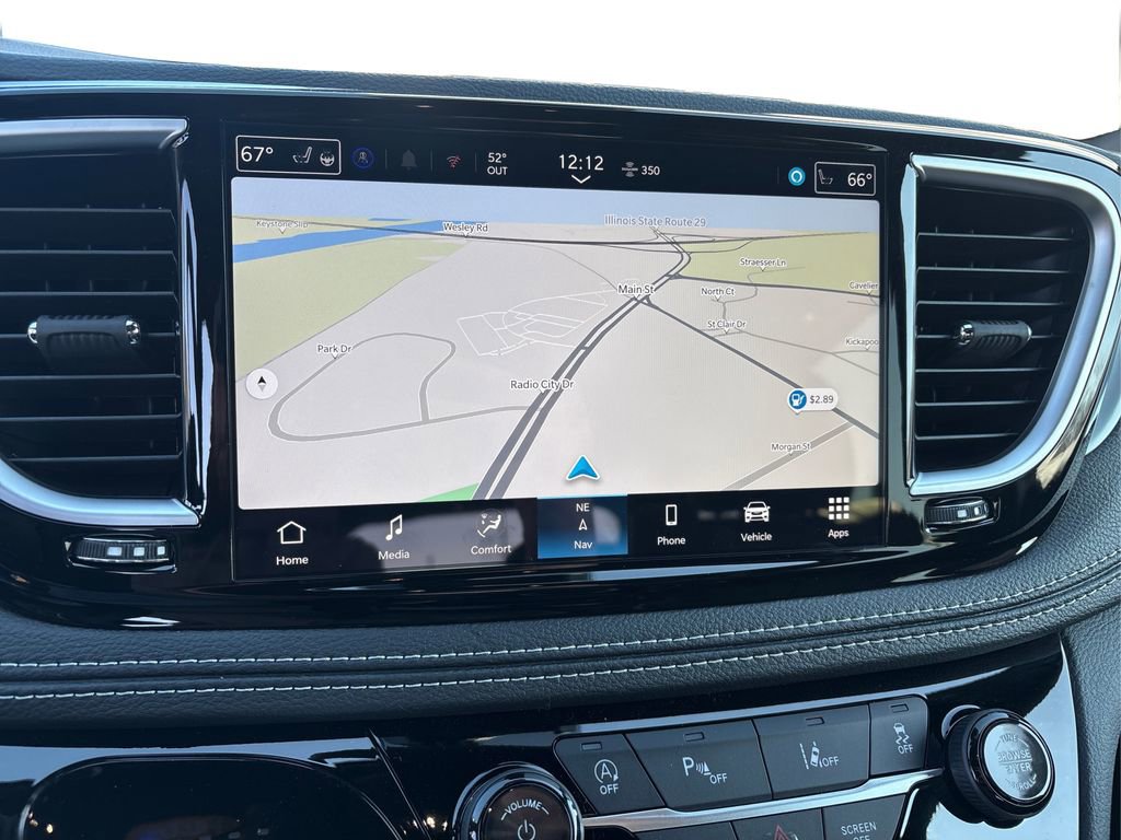 New 2026 Chrysler Pacifica Limited image 26