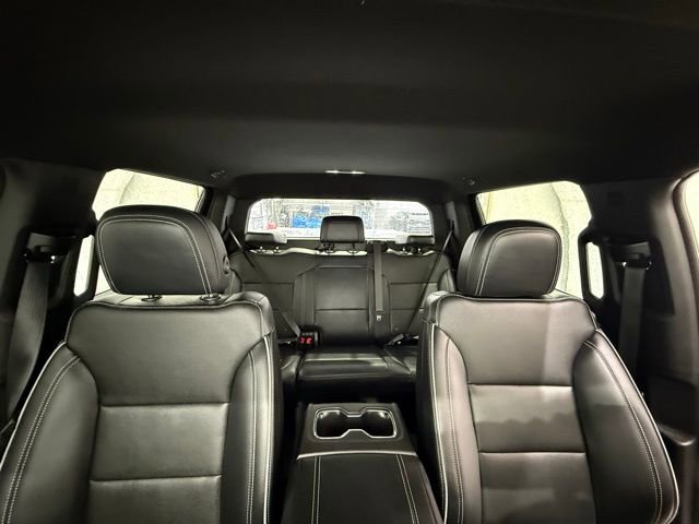 Used 2025 Chevrolet Silverado EV LT image 30