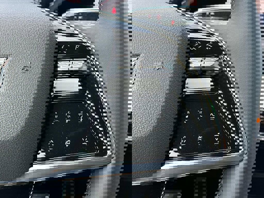 New 2025 Cadillac Optiq Sport 1 w/ LPO, Floor Liner Package image 14