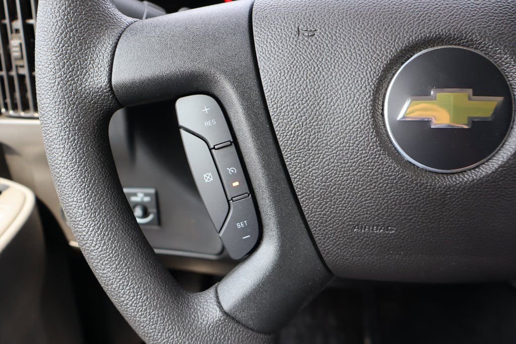 New 2025 Chevrolet Express 2500 w/ Driver Convenience Package image 10