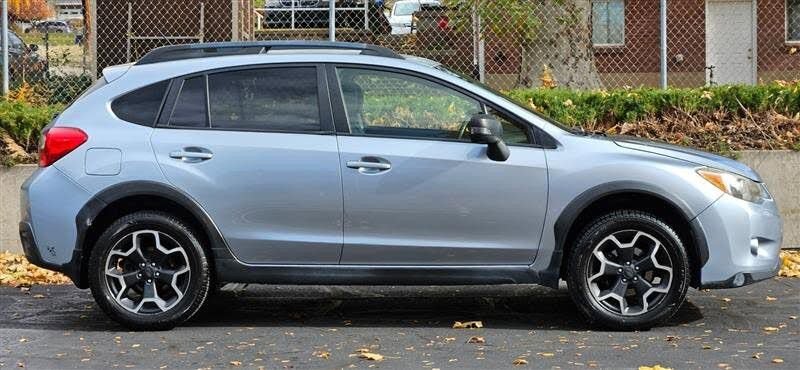 Used 2015 Subaru Crosstrek 2.0i Limited image 6