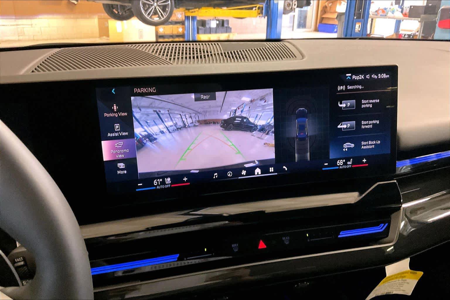 Certified 2025 BMW 530i RWD image 24