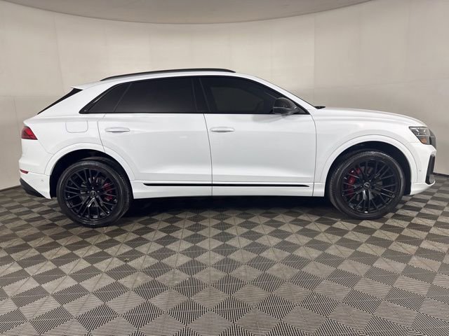 Used 2024 Audi SQ8 Prestige image 2
